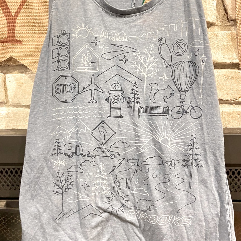 BROOKS Running Tank
